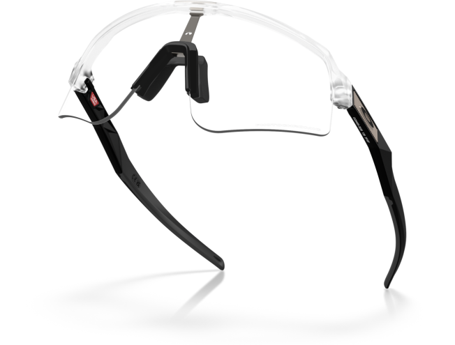 OAKLEY Sutro Lite Sweep Matte Clear Photochromic