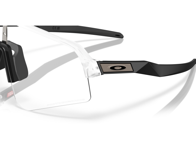 OAKLEY Sutro Lite Sweep Matte Clear Photochromic