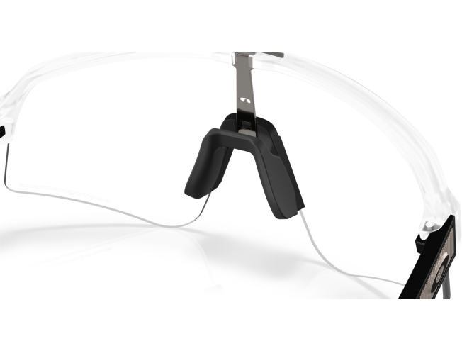 OAKLEY Sutro Lite Sweep Matte Clear Photochromic