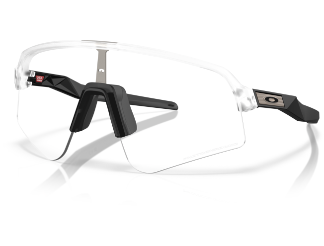 OAKLEY Sutro Lite Sweep Matte Clear Photochromic