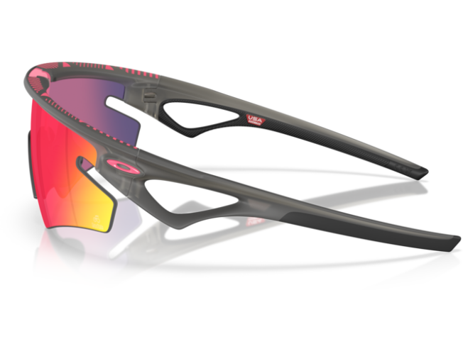 Päikeseprillid OAKLEY Sphaera Slash Giro Grey Smoke Prizm Road